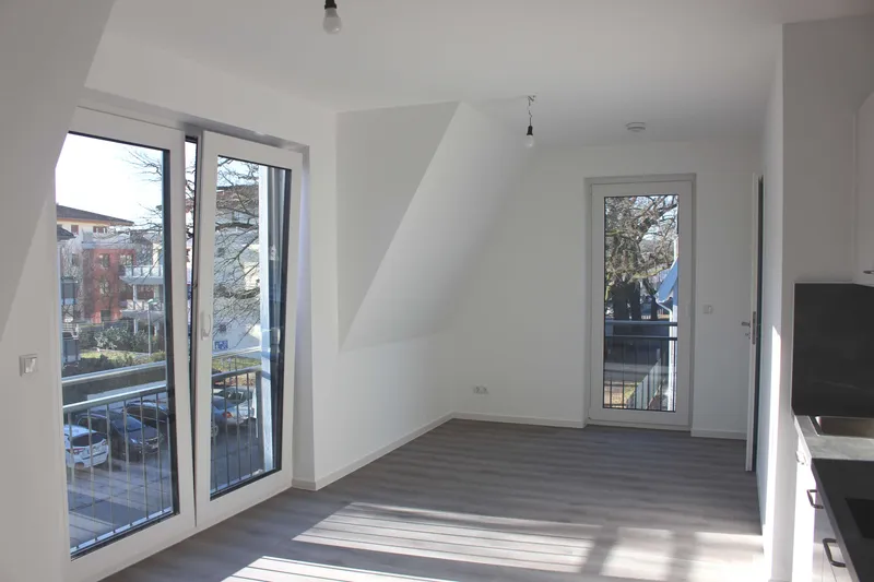Einziehen und wohlfühlen – moderne 2-Zimmer-Wohnung mit Einbauküche — photo 1